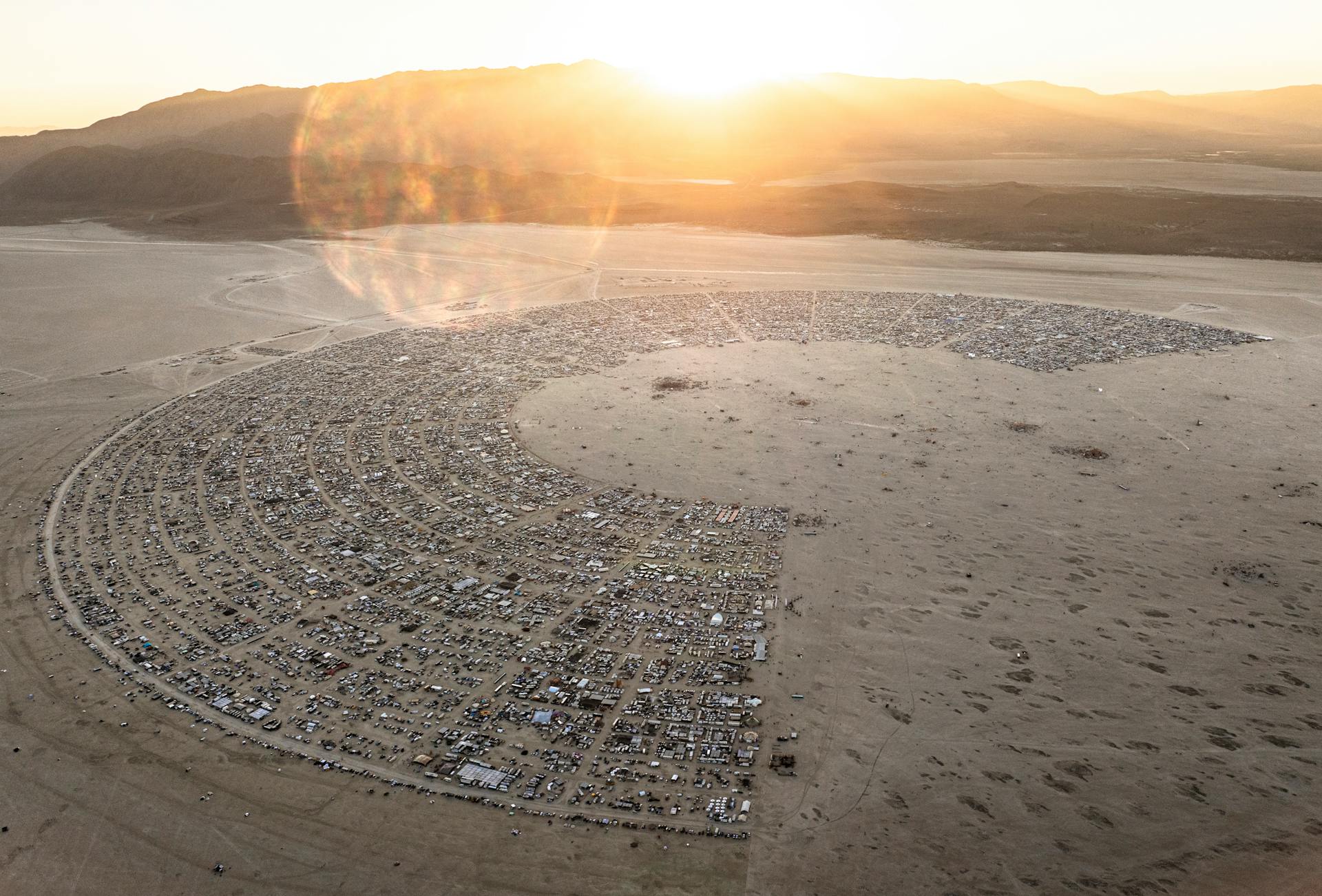 Best Tent for Burning Man: Your Ultimate Guide