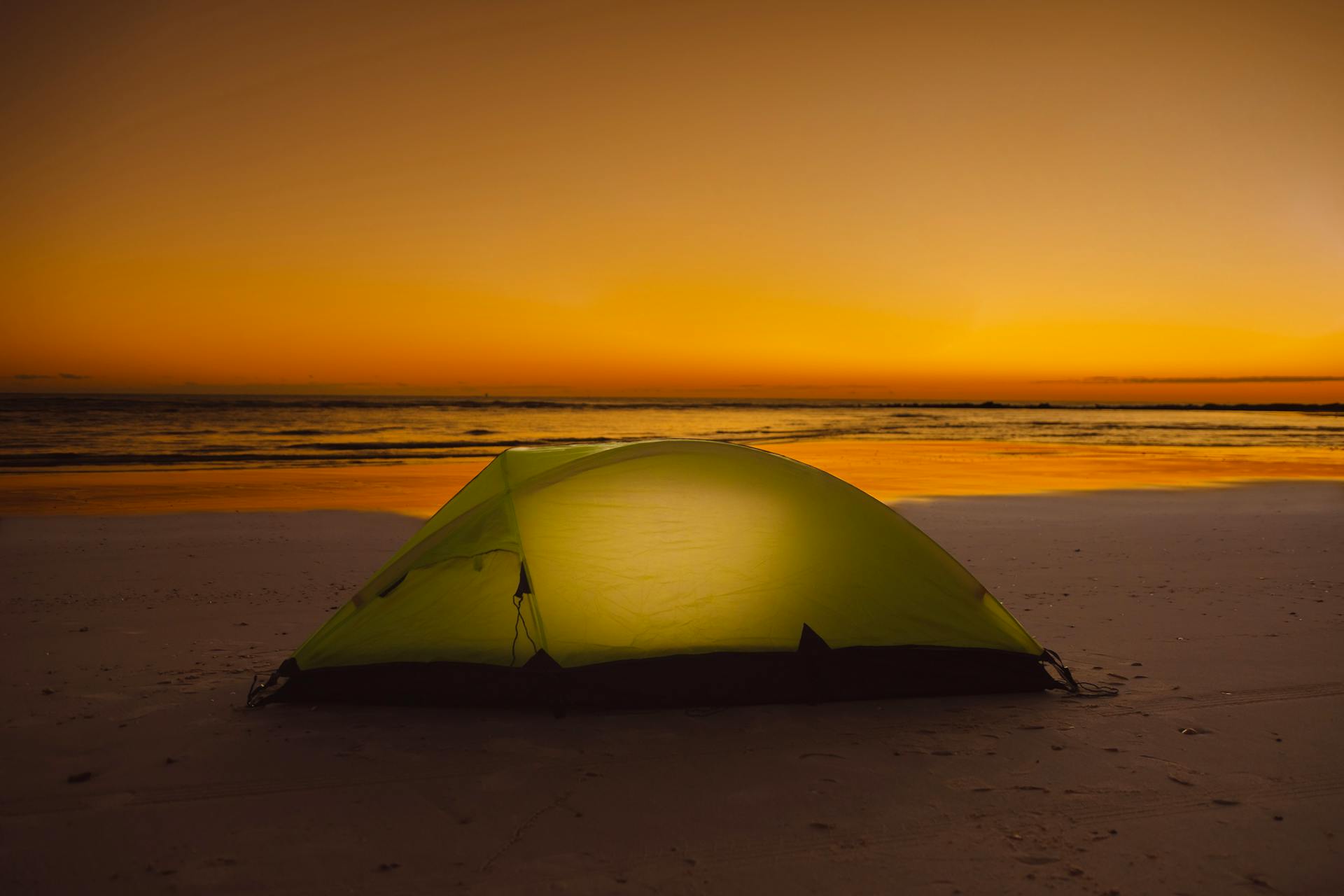 Beach Tent vs Camping Tent: Discover Which One Meets Your Needs